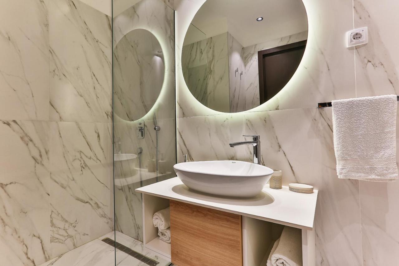 La Fiaba Rafailovici Apartment ภายนอก รูปภาพ