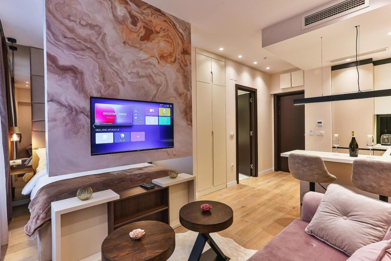 La Fiaba Rafailovici Apartment ภายนอก รูปภาพ